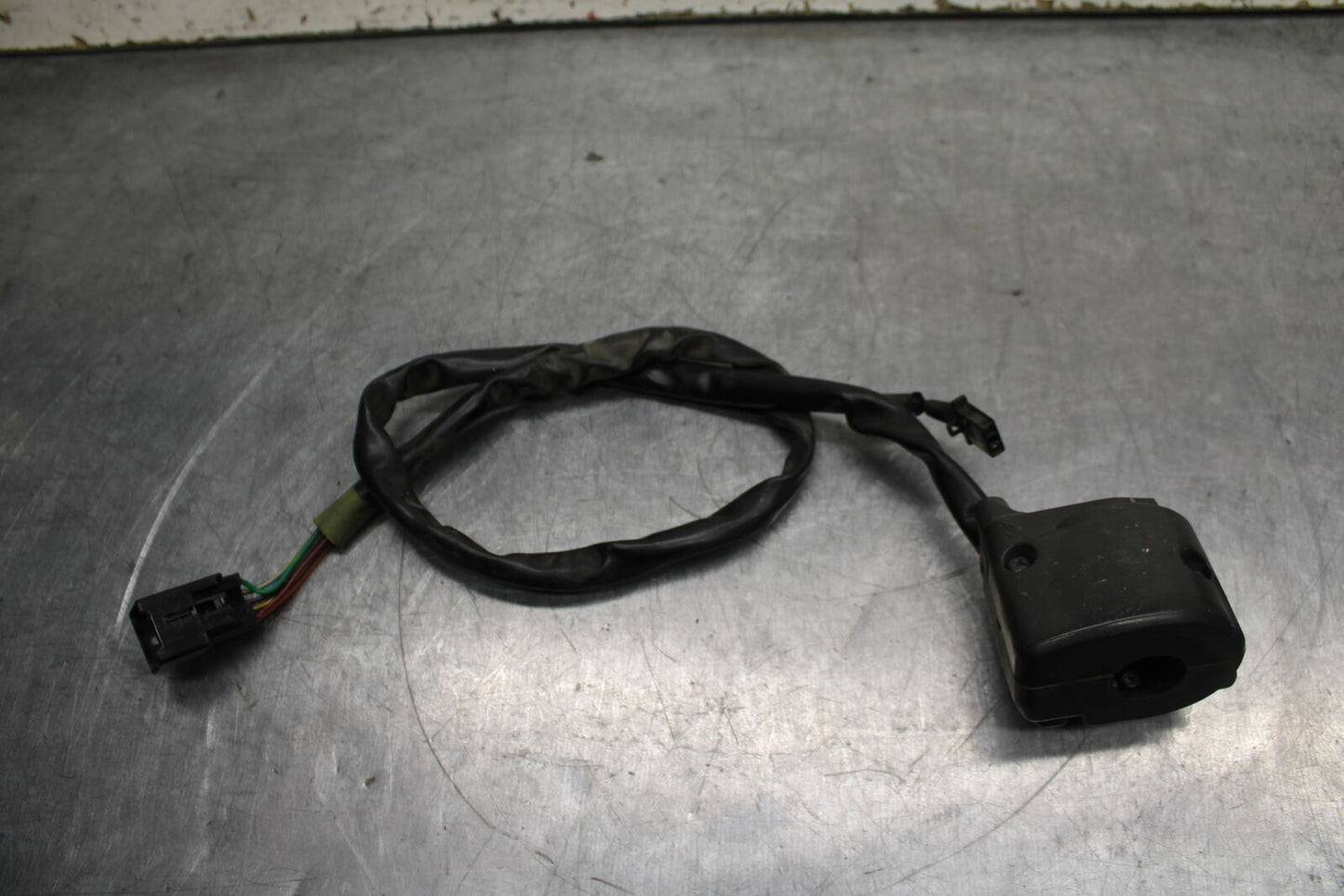 12-13 KAWASAKI Z1000 LEFT CLIP ON HANDLE HORN SIGNALS SWITCH SWITCHES BB743