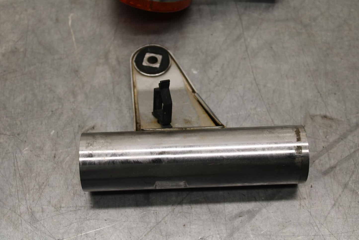 1977 Yamaha XS750 LEFT FRONT TURN SIGNAL LIGHT INDICATOR BB554