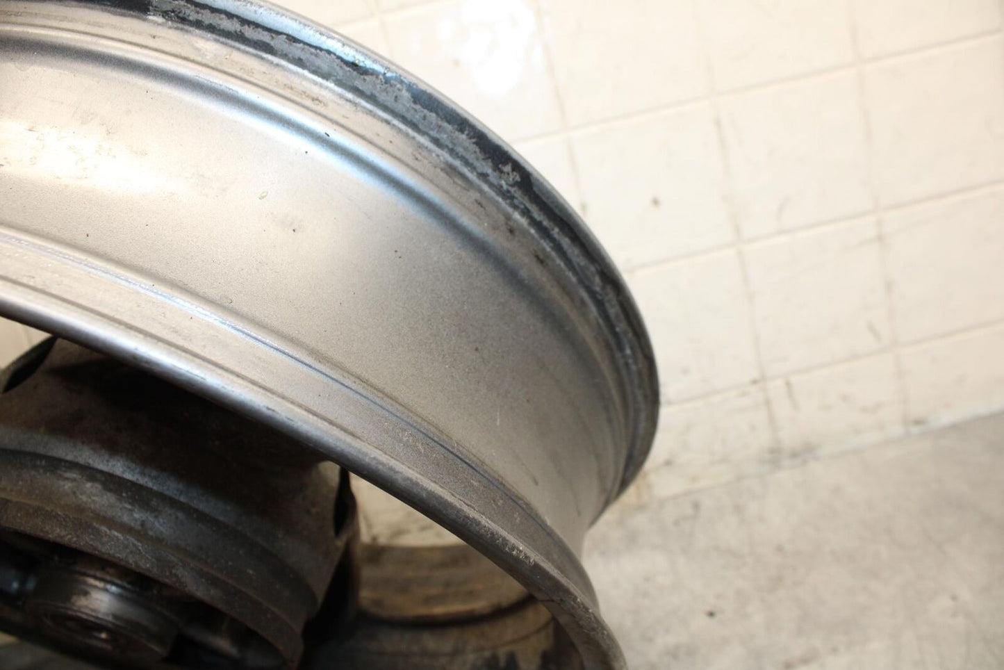 2001 Kawasaki Ninja ZX6 ZX600E REAR WHEEL RIM ROTOR BACK BRAKE DISC BB547