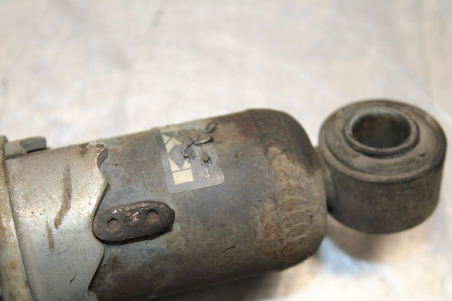 1979 Yamaha XS1100 REAR SHOCK ABSORBER 2H9-22210-00-00 2H9-22210-10-00 BB572