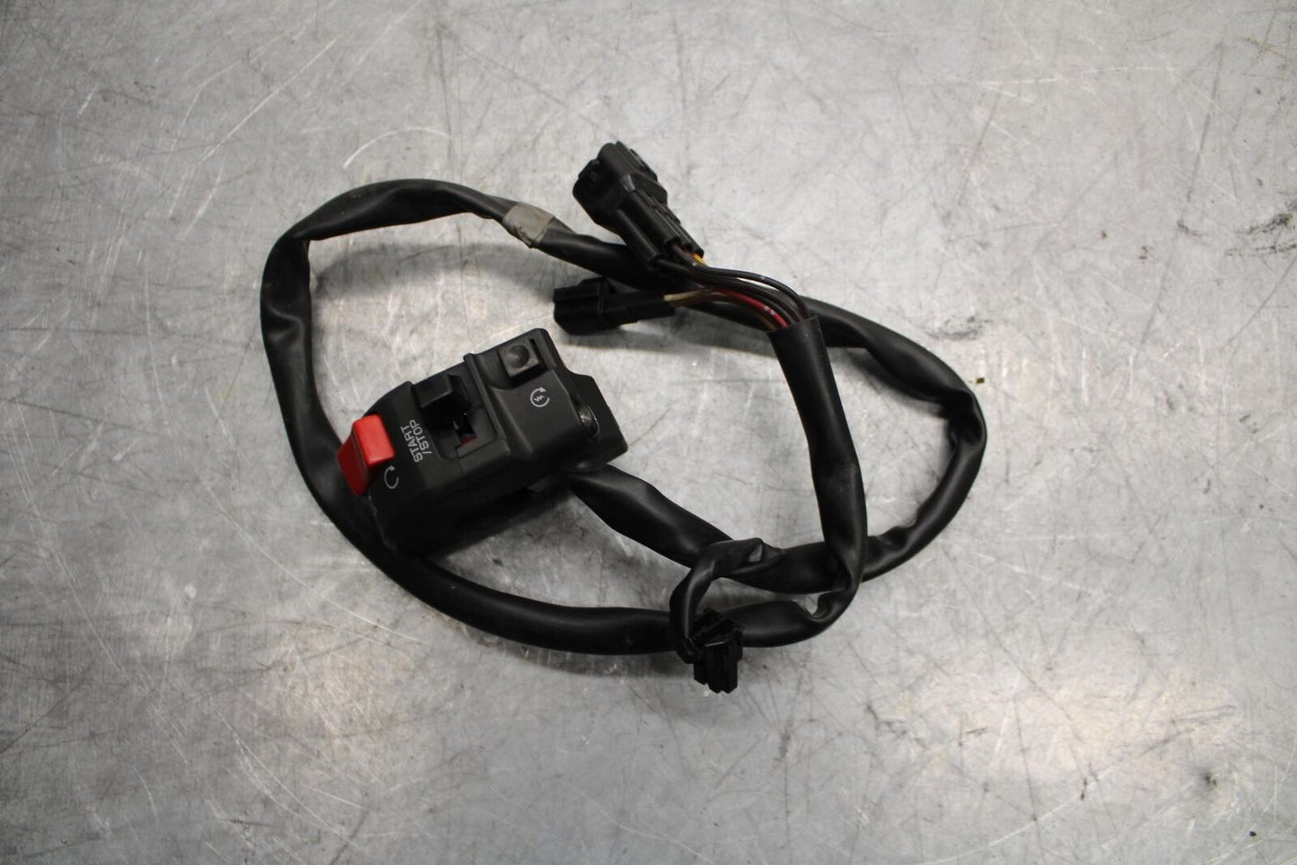 2009 Kawasaki Ninja ZX6R ZX600R RIGHT CLIP ON HANDLE KILL OFF START SWITCH BB548