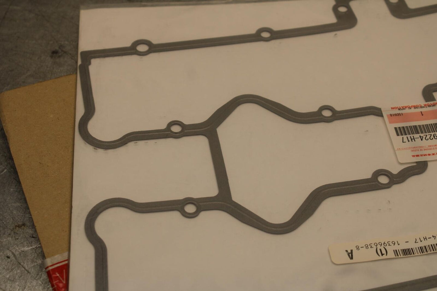 82-83 SUZUKI GS1100E ES ENGINE VALVE COVER GASKET BB630
