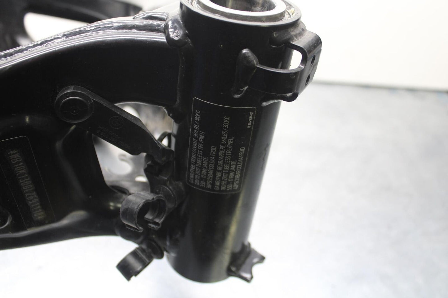 20-23 BMW F900R FRAME CHASSIS BB603