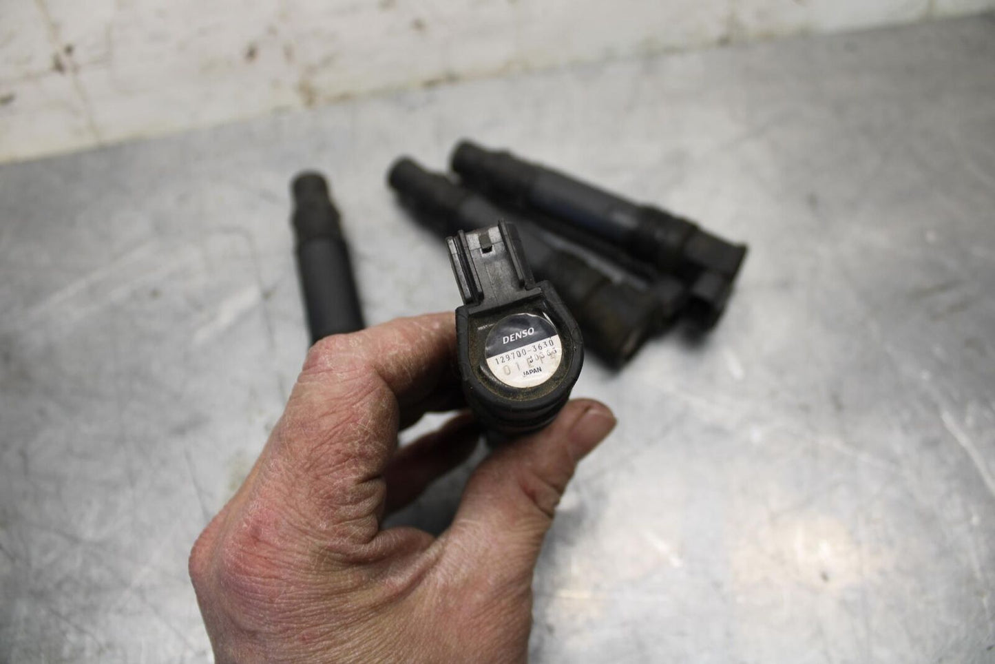 03 KAWASAKI ZX12R IGNITION COILS COIL SPARK PLUG CAPS BB472