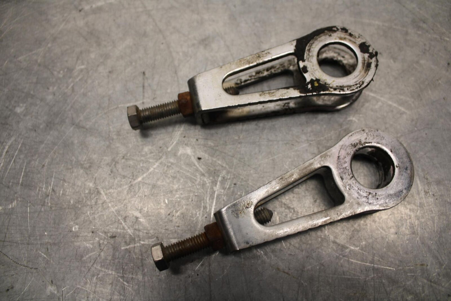 1984 Honda Interceptor 750 VF750F CHAIN TENSIONER ADJUSTMENT BRACKETS BB38