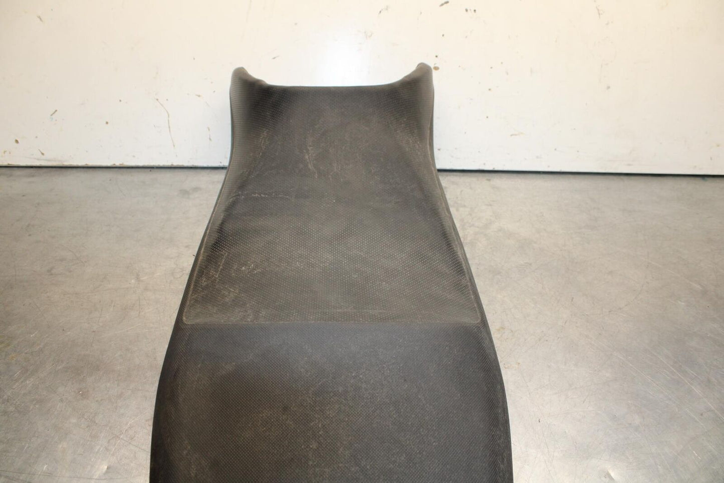 04-09 SUZUKI GS 500 FH GS500F FRONT REAR SEAT SADDLE BB97