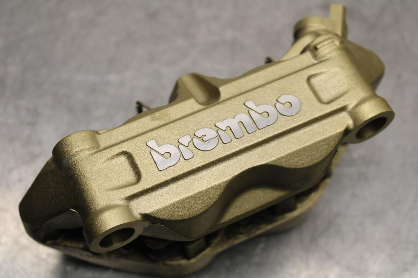 15-18 BMW S1000RR BREMBO RIGHT LEFT FRONT BRAKE CALIPER SET PAIR CALIPERS BB633