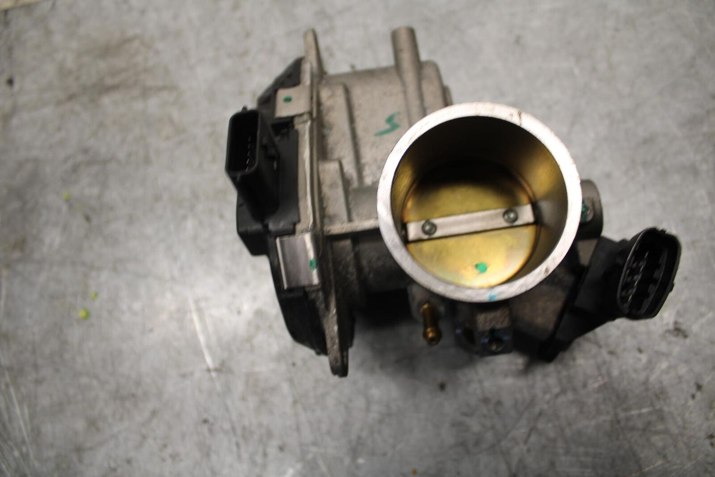 22-23 HUSQVARNA VITPILEN 401 MAIN FUEL INJECTORS / THROTTLE BODIES BB541