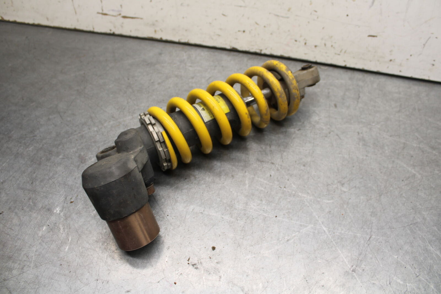 09-11 TRIUMPH DAYTONA 675 REAR BACK SHOCK ABSORBER SUSPENSION BB652