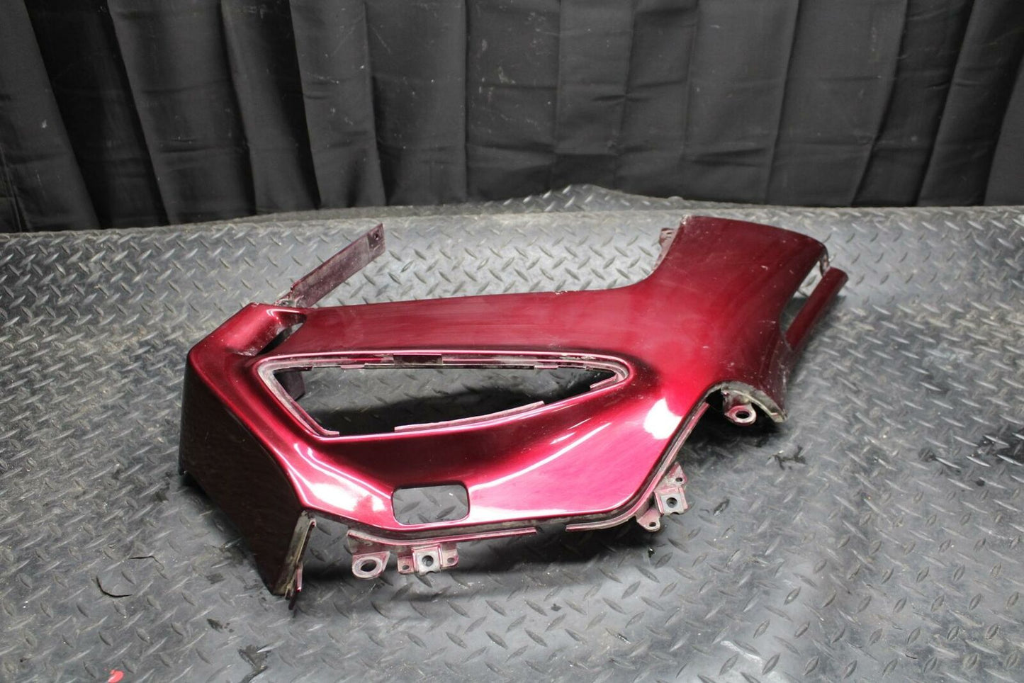 91-02 HONDA ST1100 RIGHT MID UPPER SIDE FAIRING COWL PLASTIC BB222