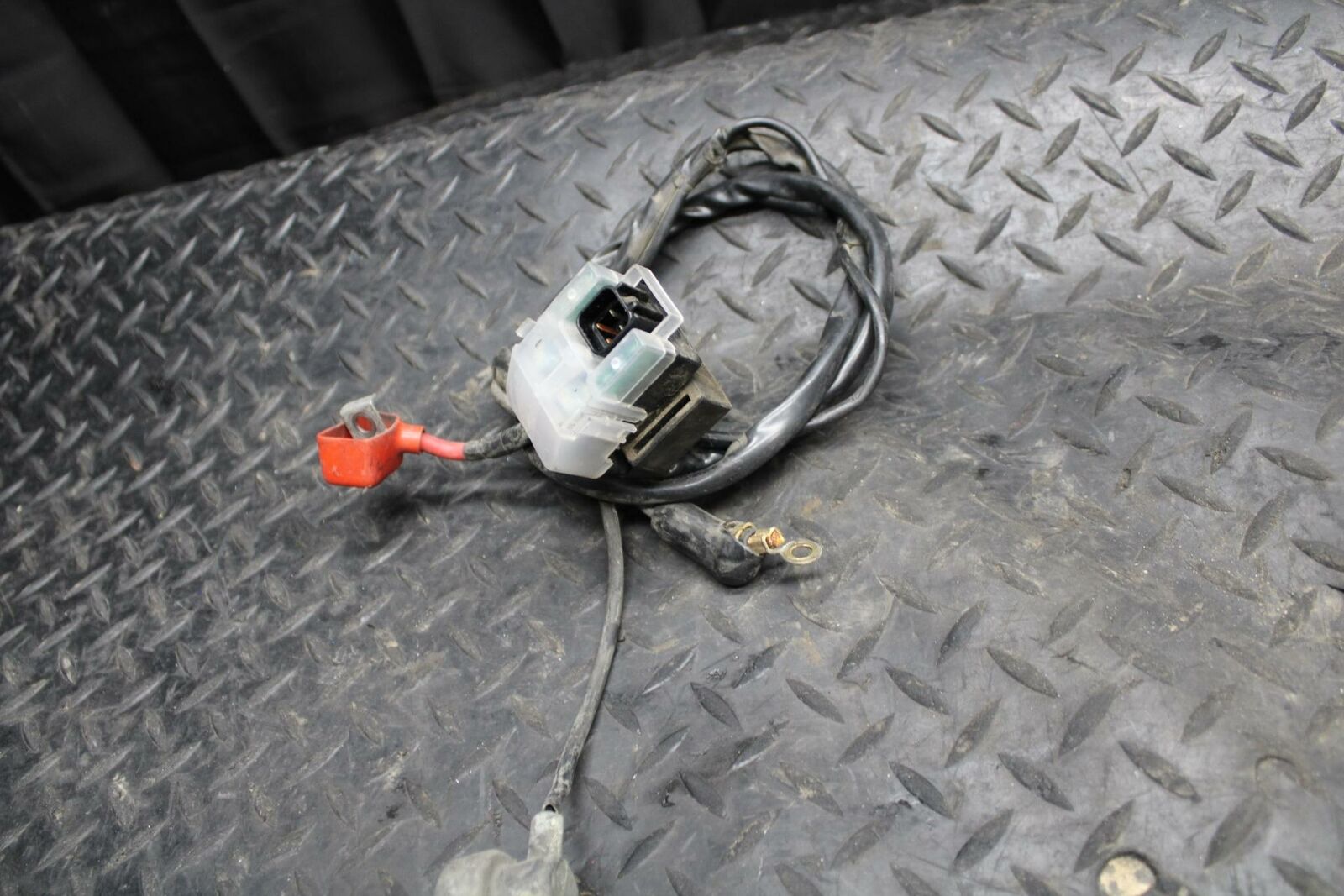 03 SUZUKI SV650S ENGINE STARTER RELAY STARTING MOTOR SWITCH HARNESS  BB219