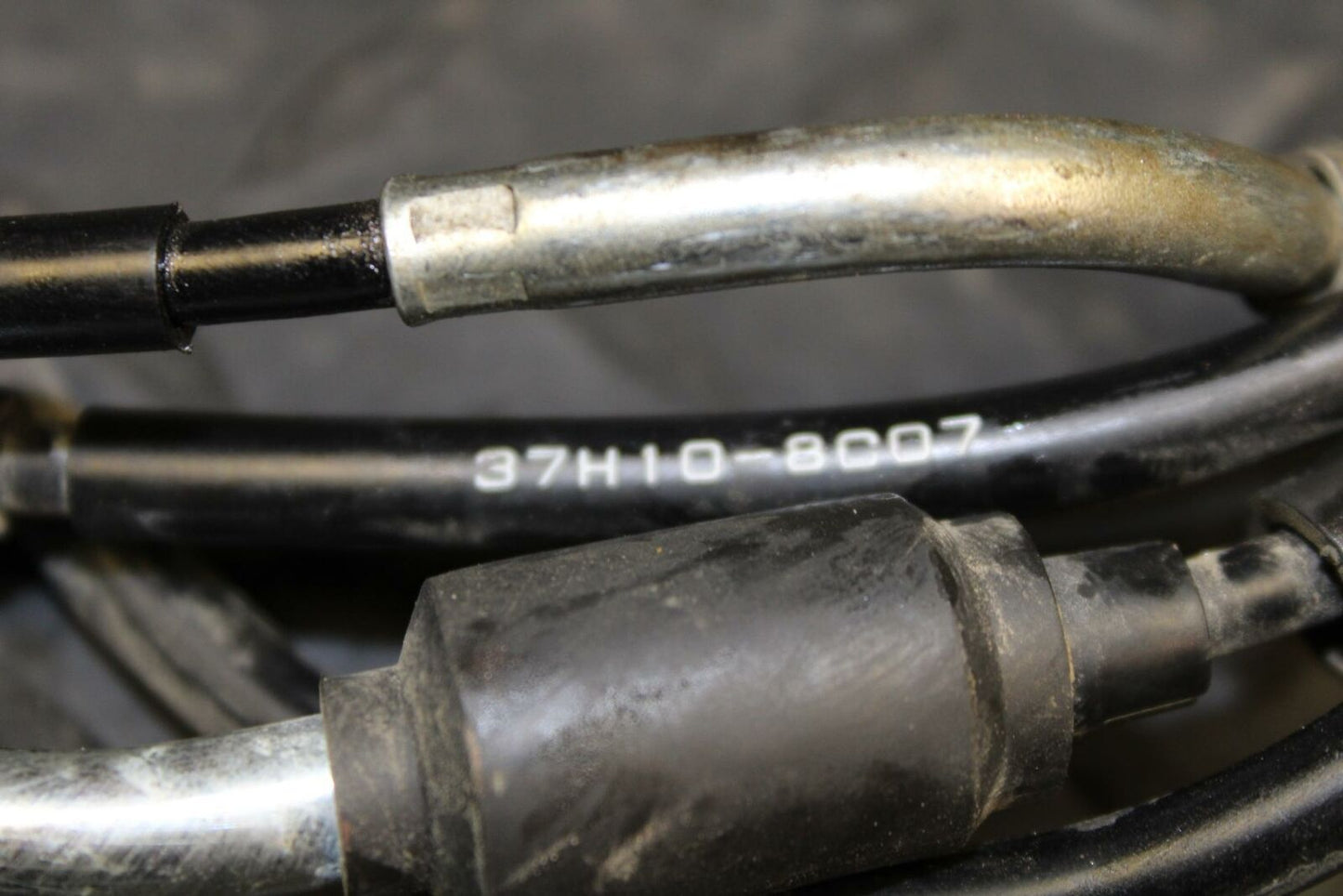 08-09 SUZUKI GSXR750 THROTTLE CABLES LINES BB 179
