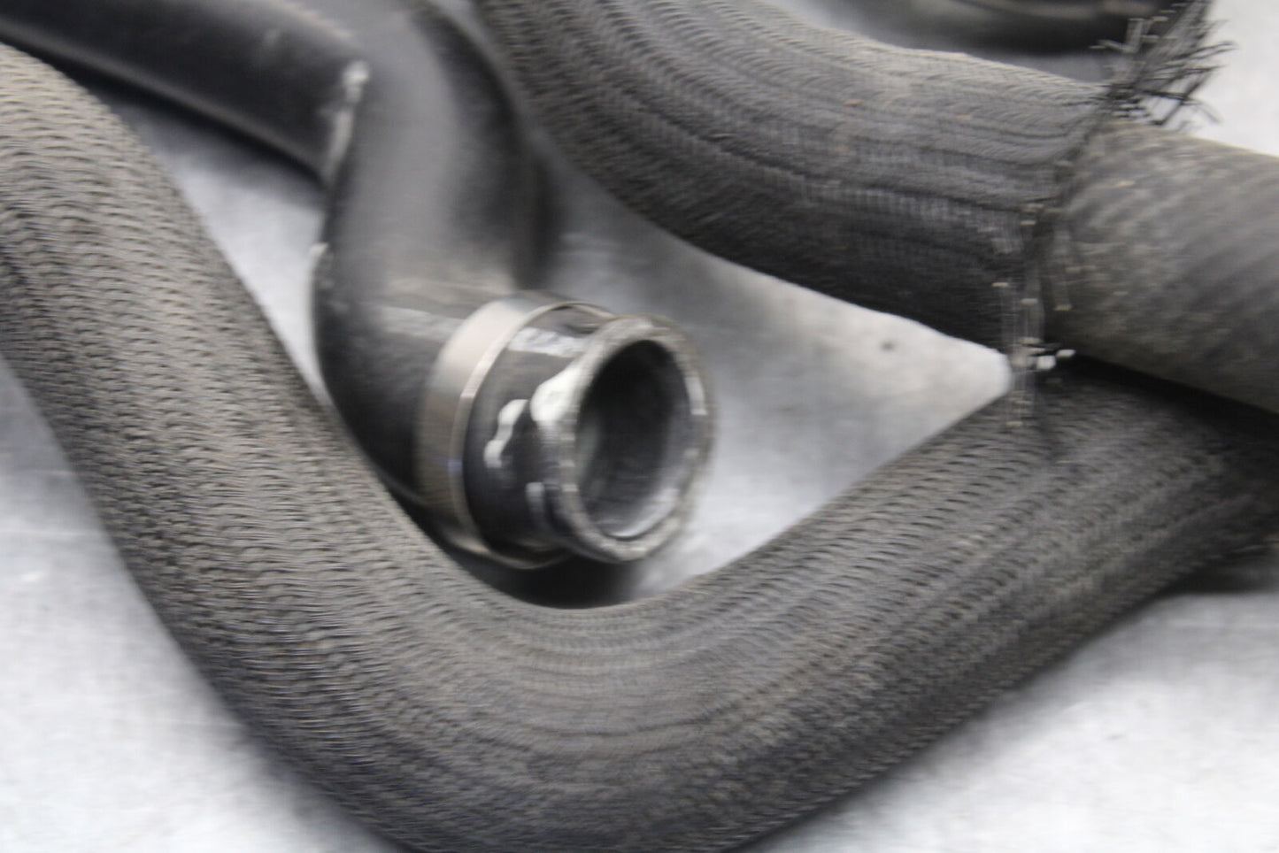 04-05 SUZUKI GSXR600 RADIATOR HOSES ENGINE COOLANT WATER PIPES HOSE SET BB658