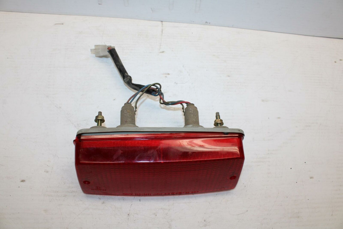 86-06 KAWASAKI CONCOURS 1000 ZG1000A REAR TAIL TAILLIGHT BACK BRAKE LIGHT BB292