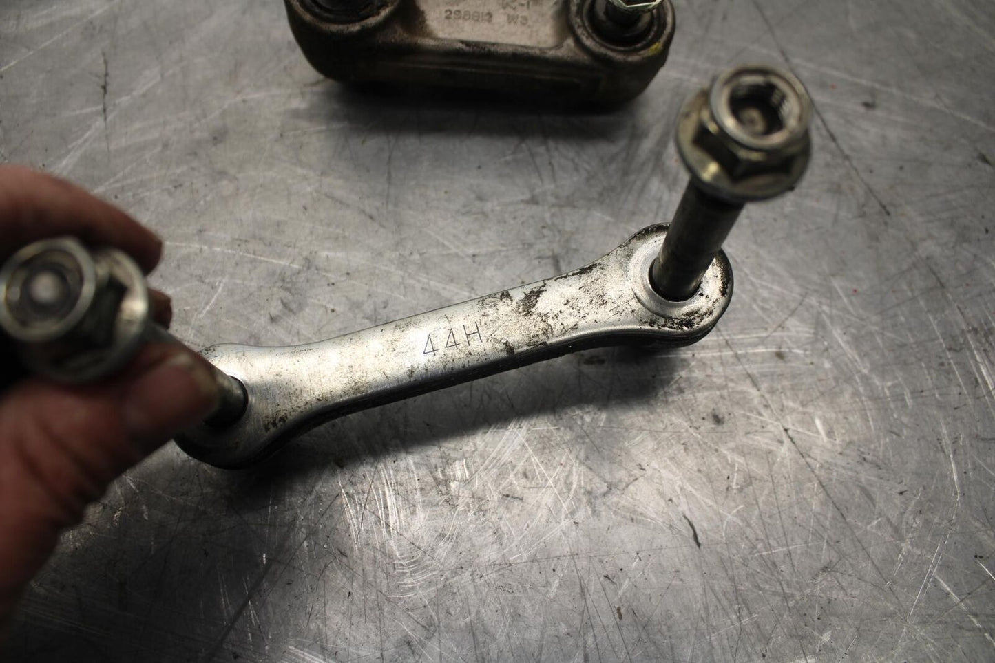2017 Suzuki SV650 SV650AL7 ABS REAR DOGBONE SHOCK LINKAGE LINK BB511