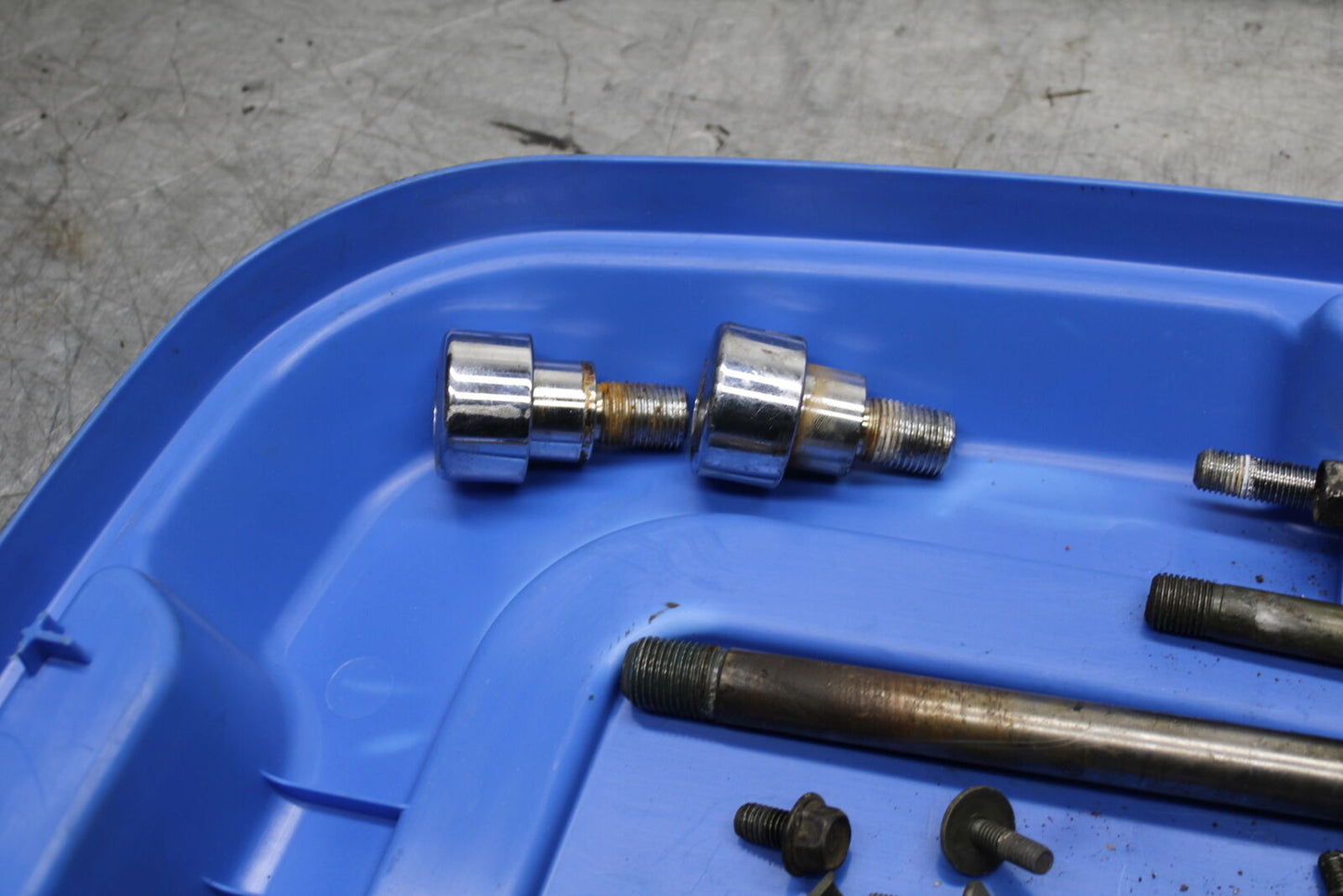 99-00 YAMAHA V STAR 1100 MOUNTING BOLTS HARDWARE MOTOR SCREWS BB711