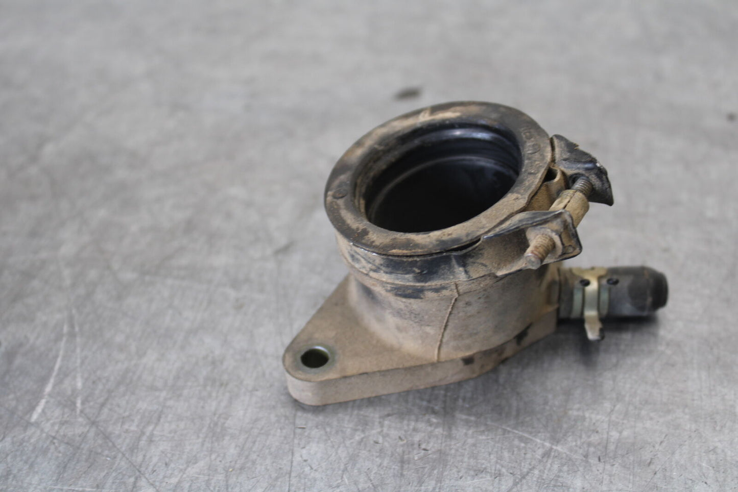 01-05 YAMAHA RAPTOR 660R AIR INTAKE BOOTS BB695