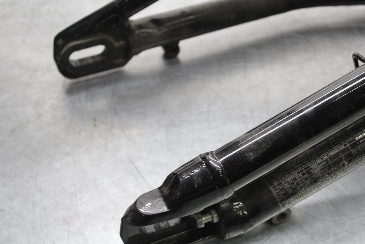 2014 Kawasaki Ninja 650 EX650E REAR SWINGARM BACK SUSPENSION SWING ARM BB569