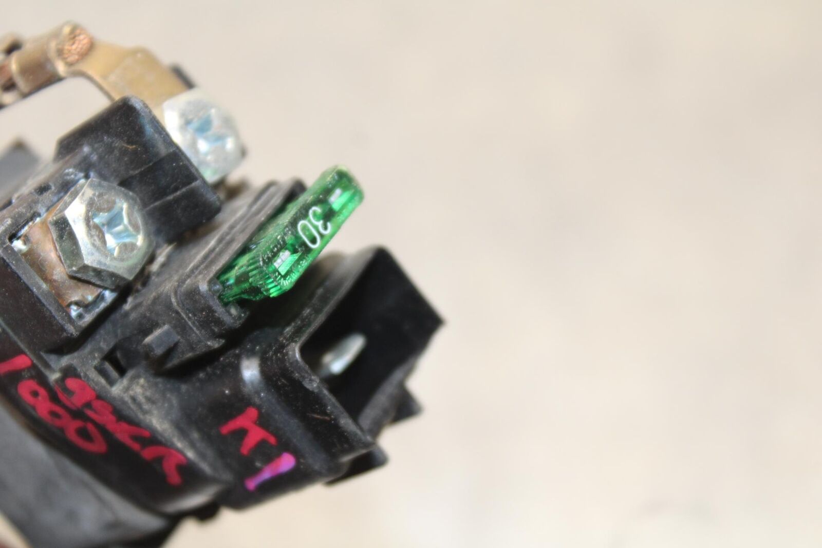 01 SUZUKI GSXR1000 ENGINE STARTER RELAY  MOTOR SWITCH 31800-35F00 BB100 #B