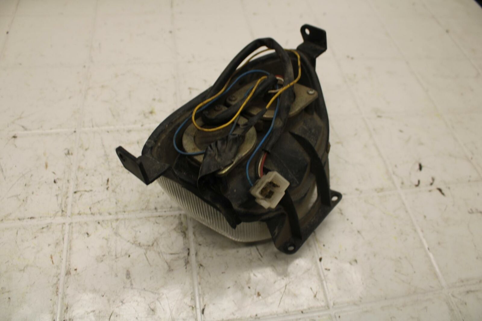 01-02 SUZUKI GSXR750 AFTERMARKET REAR TAIL TAILLIGHT BACK BRAKE LIGHT BB15