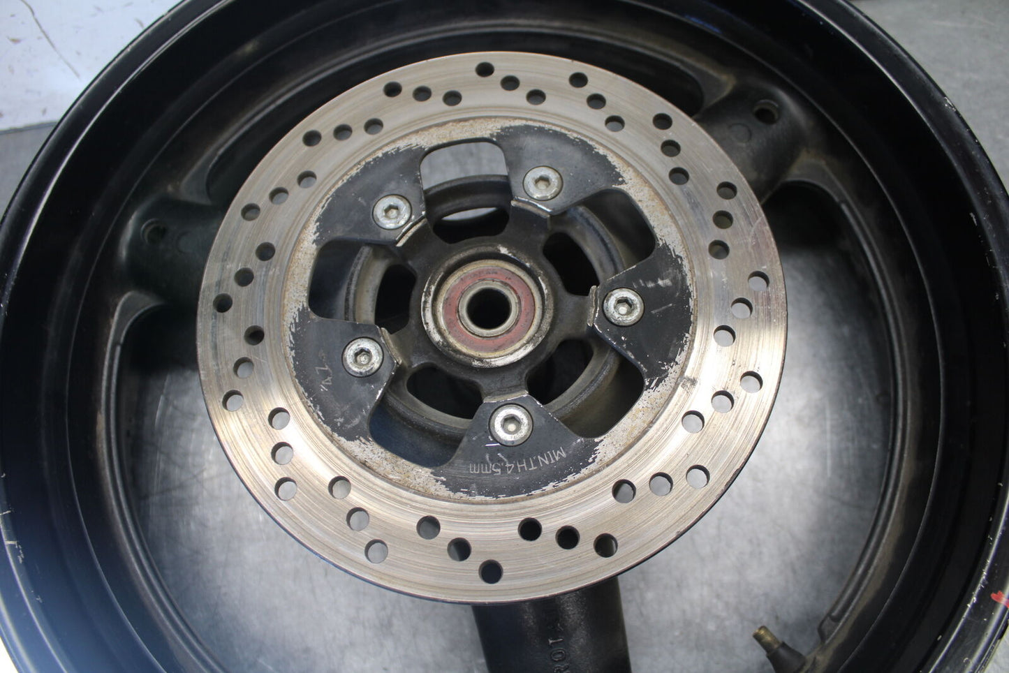04-05 SUZUKI GSXR600 REAR WHEEL BACK RIM BB32