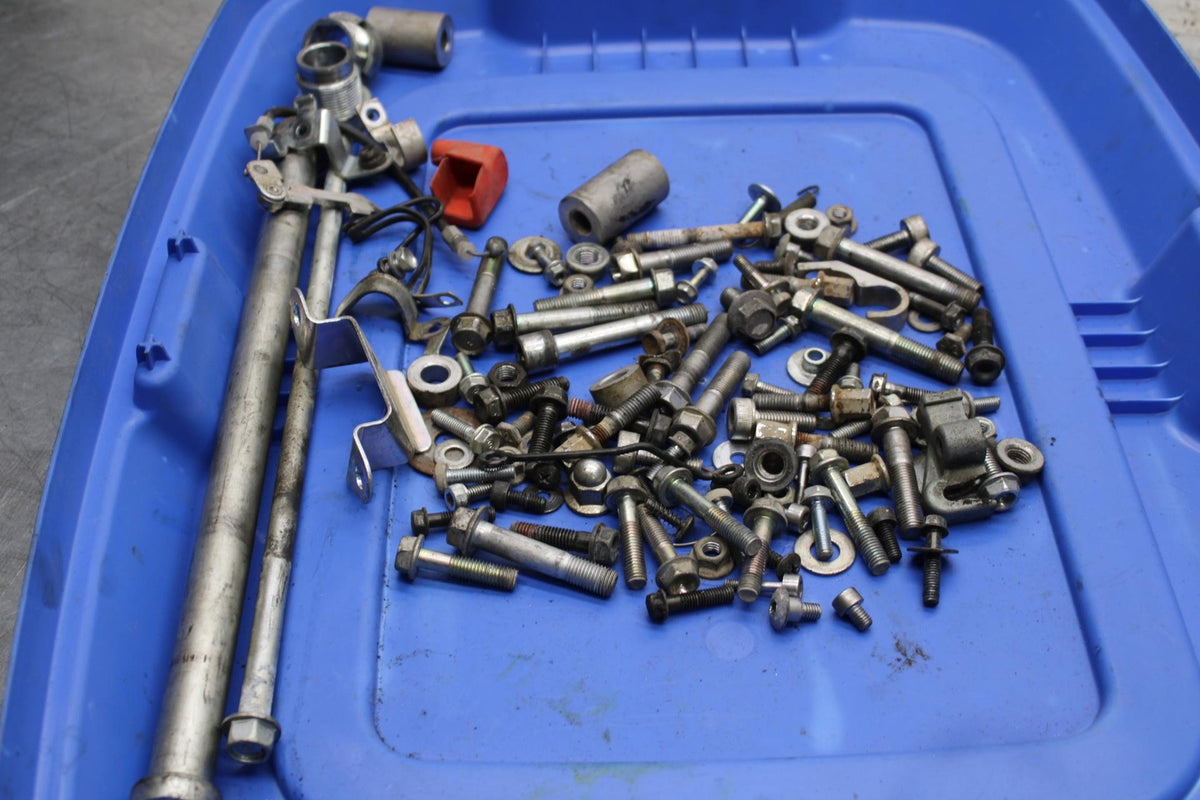 2006 Honda CBR600F4i MISCELLANEOUS BOLTS AND HARDWARE BB567