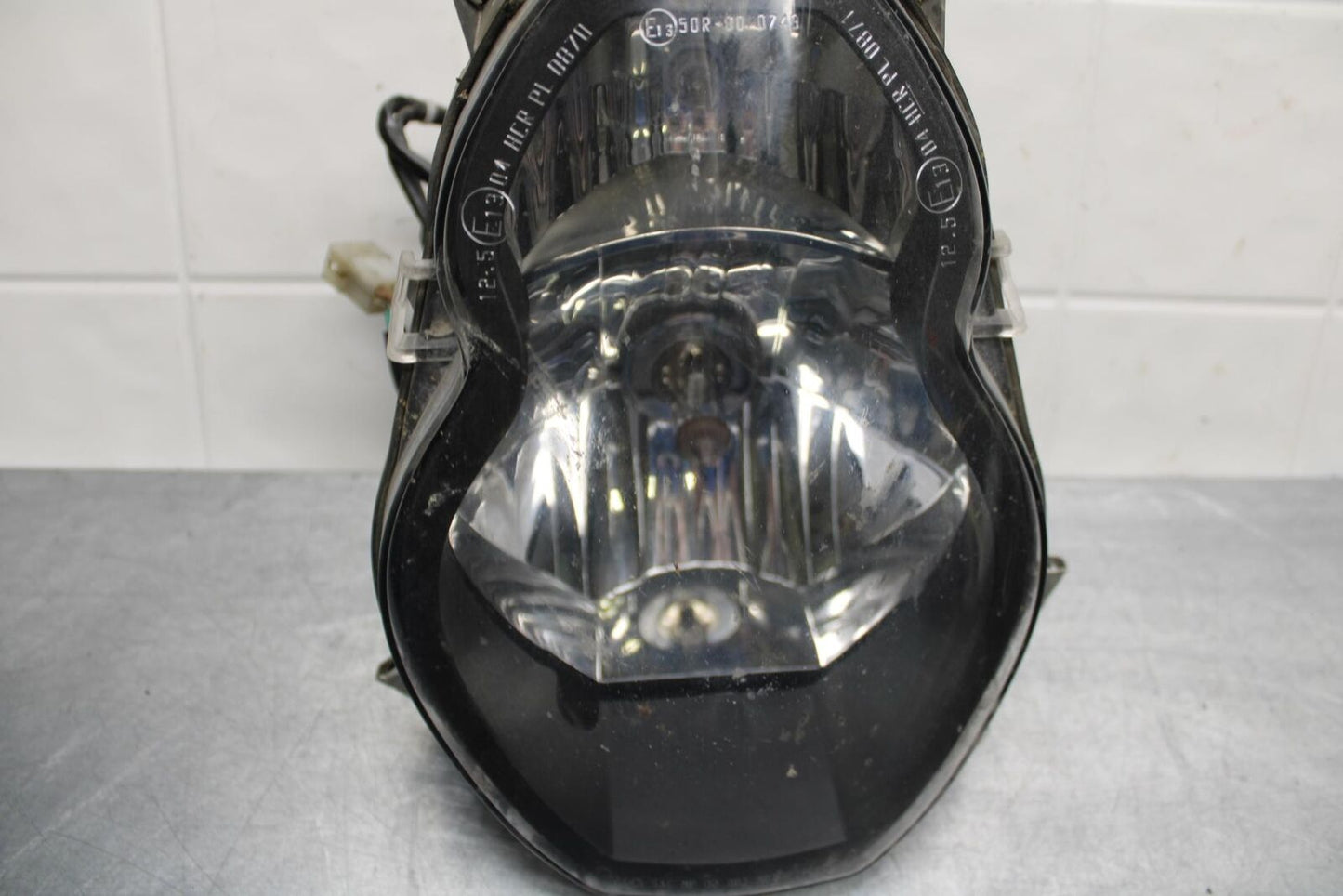 07-11 KTM 990 SUPER DUKE FRONT HEADLIGHT HEAD LIGHT LAMP BB578