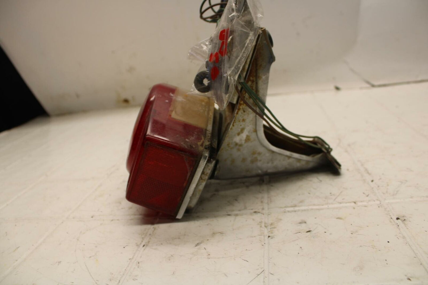 72 HONDA CB500 K1 REAR BACK TAIL LIGHT MOUNT BRACKET BB24