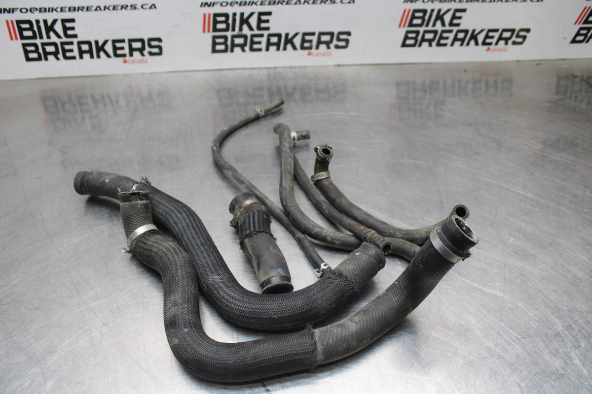 04-05 SUZUKI GSXR600 RADIATOR HOSES ENGINE COOLANT WATER PIPES HOSE SET BB792