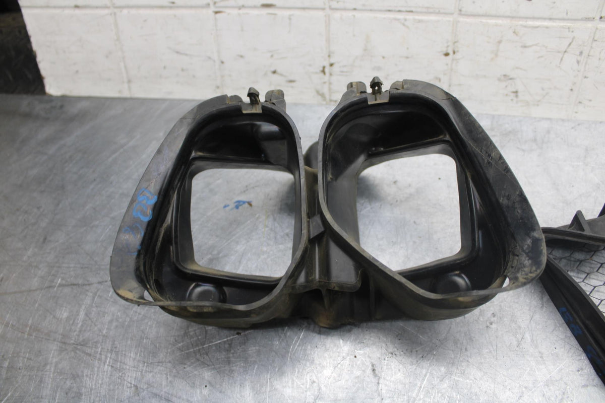 2007 Honda CBR600RR AIR INTAKE GRILL RUBBER DUCT BB42