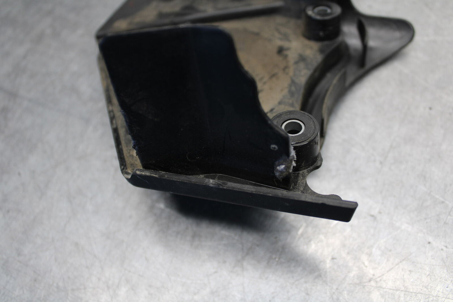 20-23 APRILIA RS660 ENGINE SPROCKET COVER BB643