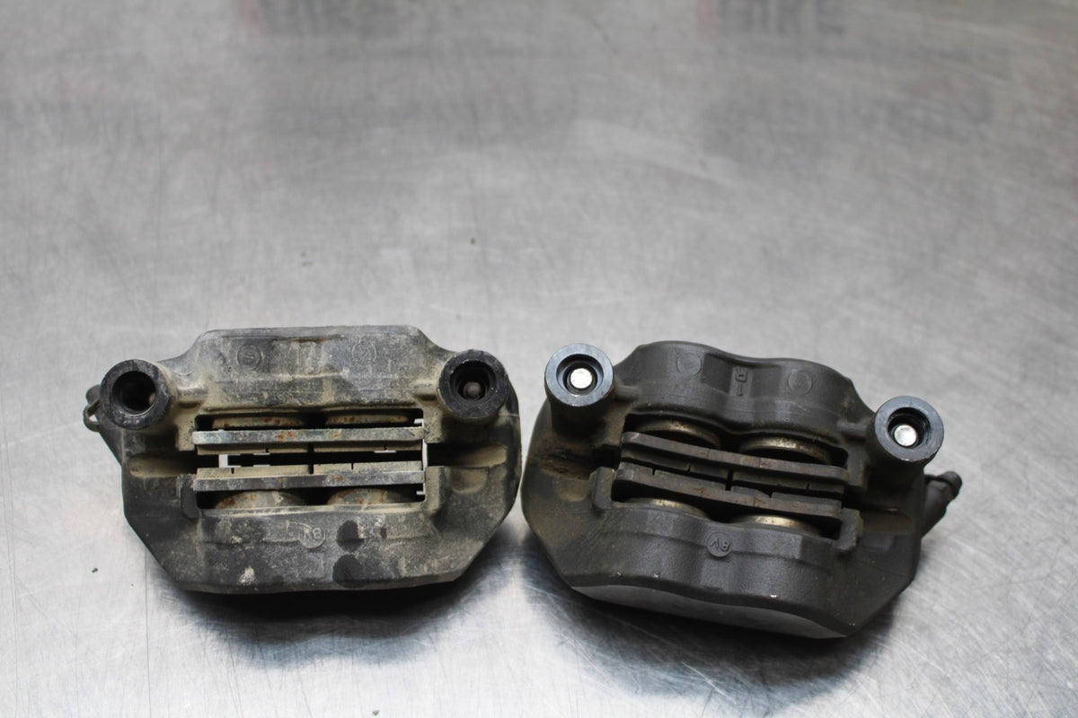 19-23 KAWASAKI NINJA ZX6R RIGHT LEFT FRONT BRAKE CALIPER SET PAIR CALIPERS BB188