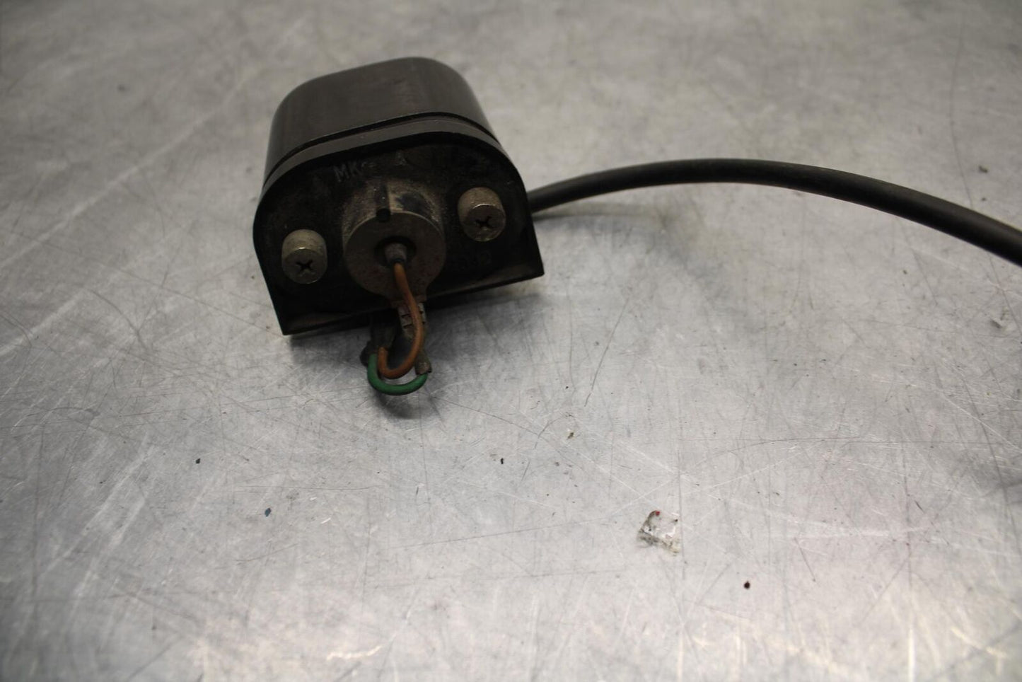 85-88 HONDA NS400R NC19 NSR400 NS400RG LICENSE PLATE LIGHT BB32