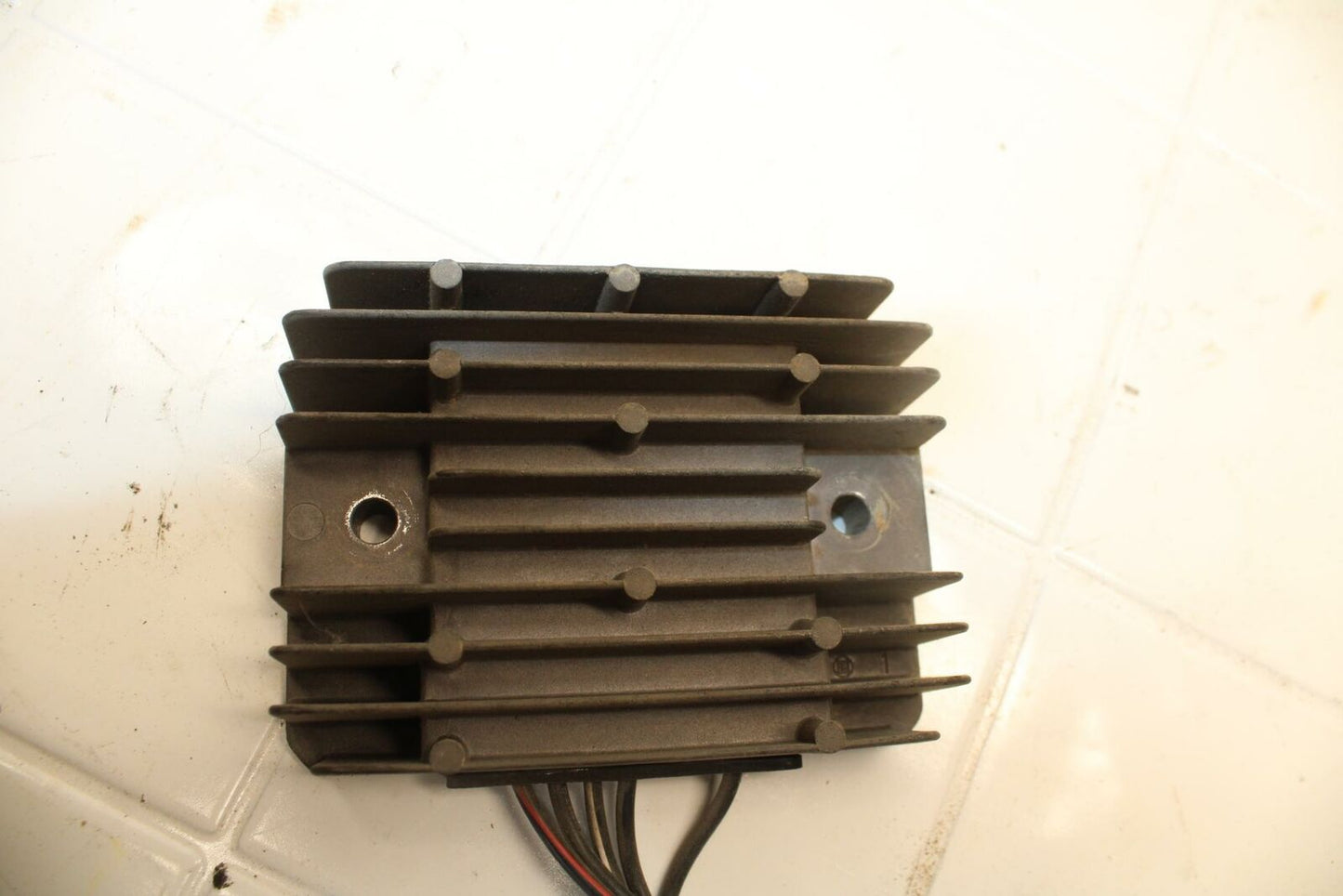 01-02 SUZUKI GSXR750 RECTIFIER VOLTAGE REGULATOR BB402