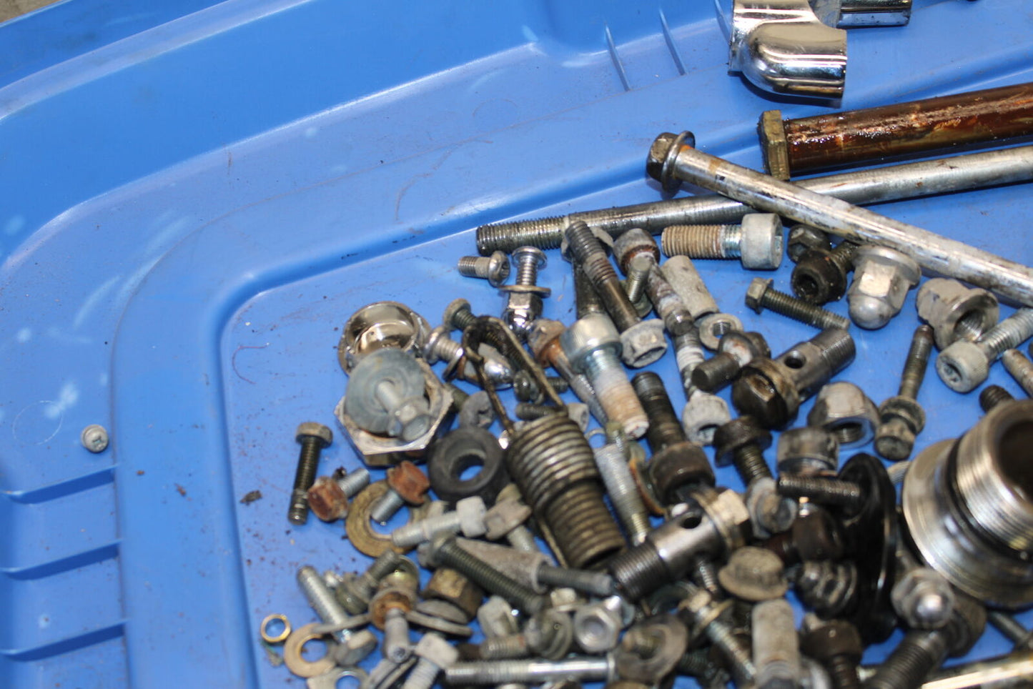 87-03 SUZUKI INTRUDER 1400 VS1400GLP MOUNTING BOLTS HARDWARE MOTOR SCREWS BB702