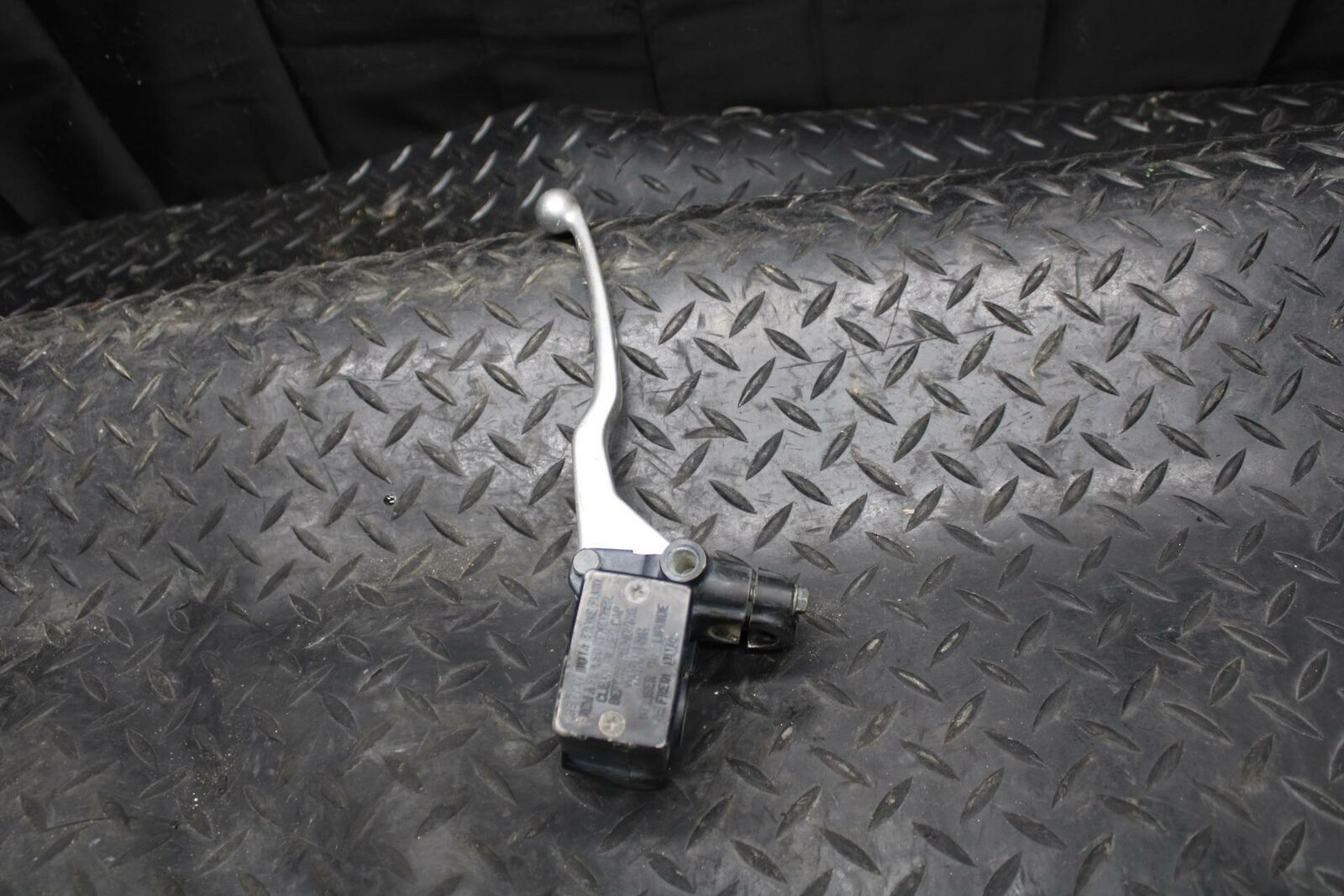 03-06 SUZUKI QUADSPORT Z400 FRONT BRAKE MASTER CYLINDER  BB207