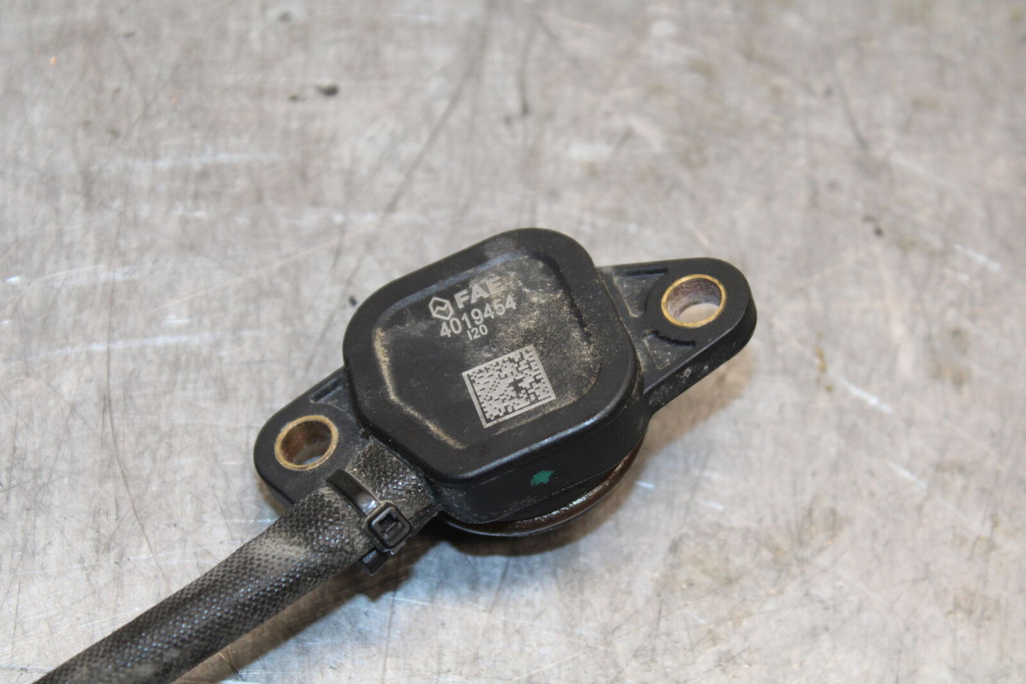22-24 INDIAN CHIEF BOBBER DARK HORSE ENGINE MOTOR GEAR POSTION SENSOR BB717