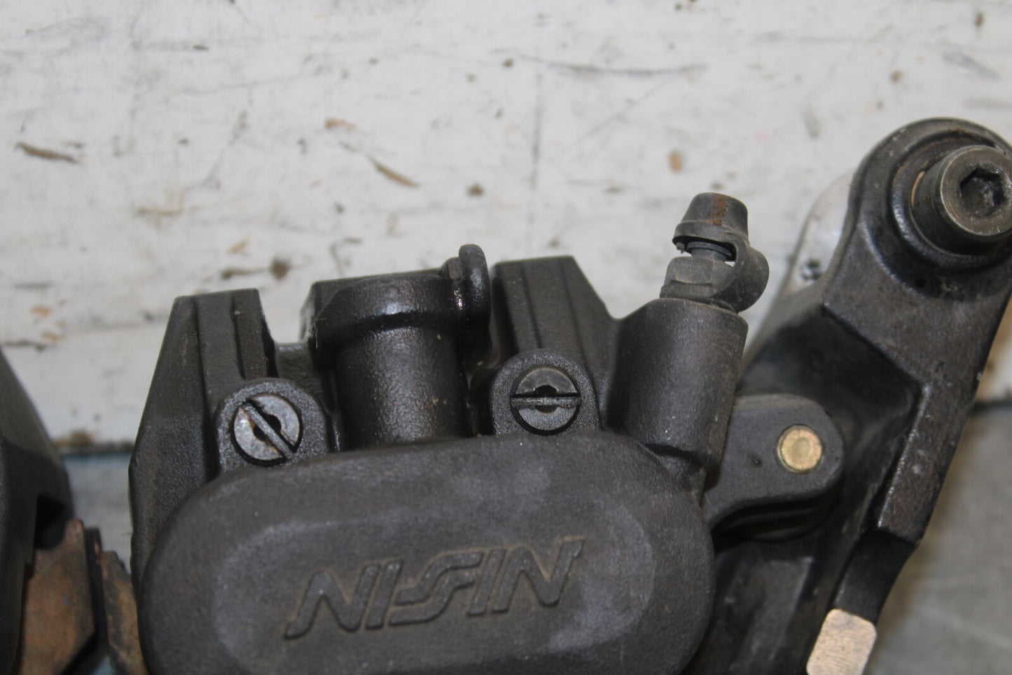 93-00 HONDA GOLDWING 1500 GL1500SE RIGHT LEFT FRONT BRAKE CALIPER SET PAIR BB700