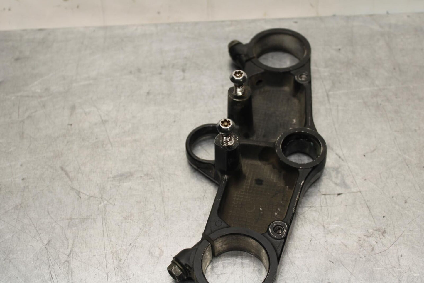 1999 Suzuki GSXR600 FORKS UPPER TRIPLE TREE CLAMP BB580