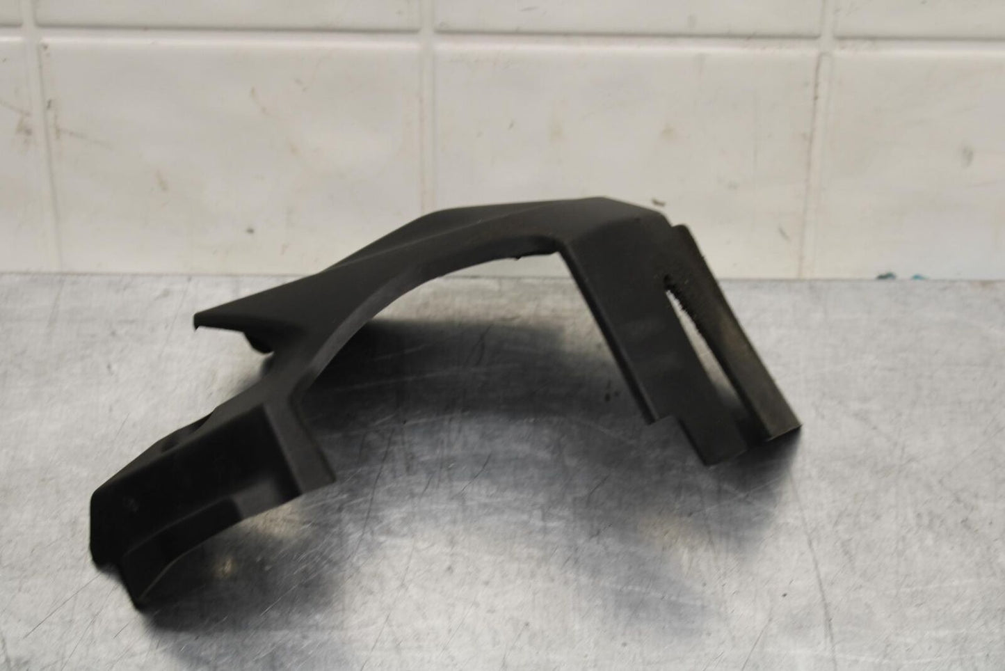 2013 Ducati 1199 Panigale ENGINE SPROCKET COVER BB581