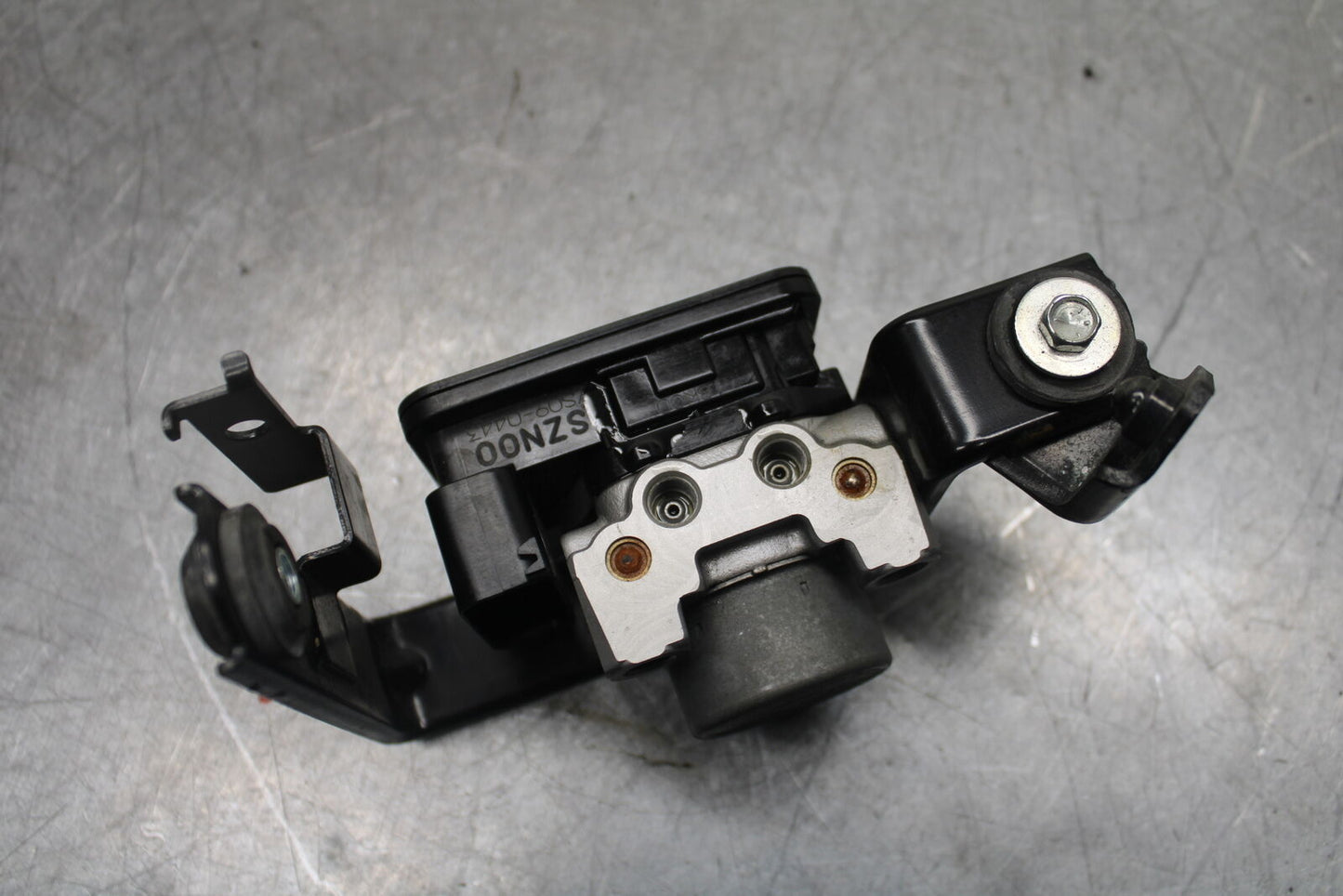 17-24 SUZUKI SV650 ABS PUMP UNIT MODULE BB706