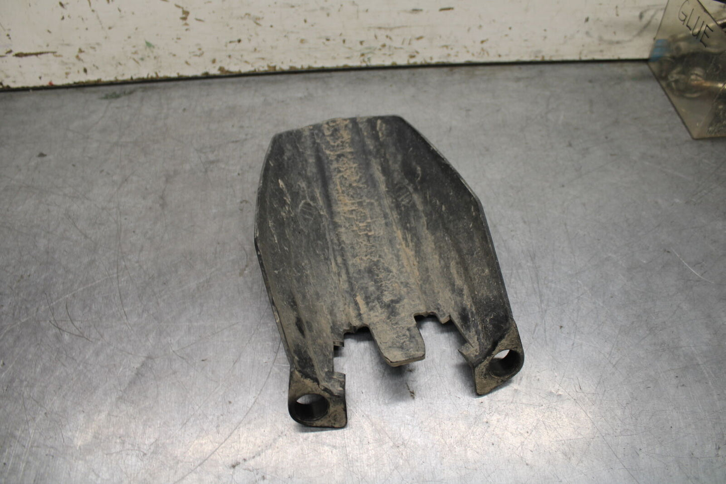 13-16 KTM 390 DUKE REAR BACK WHEEL TIRE HUGGER FENDER BB748