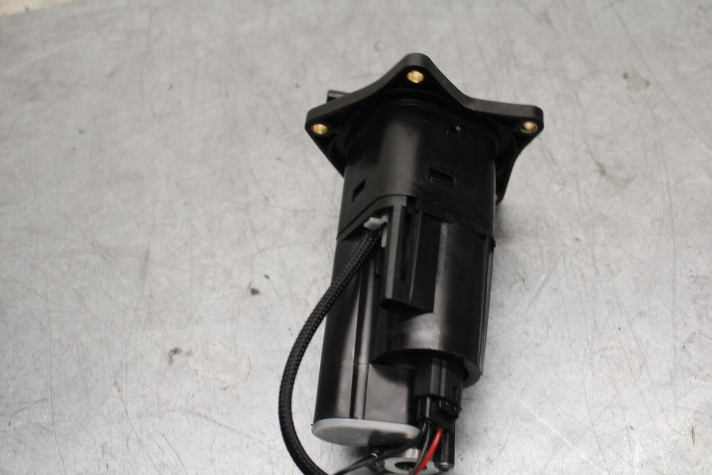 19-20 KTM 790 DUKE 790 FUEL PUMP GAS PETROL SENDER UNIT BB570