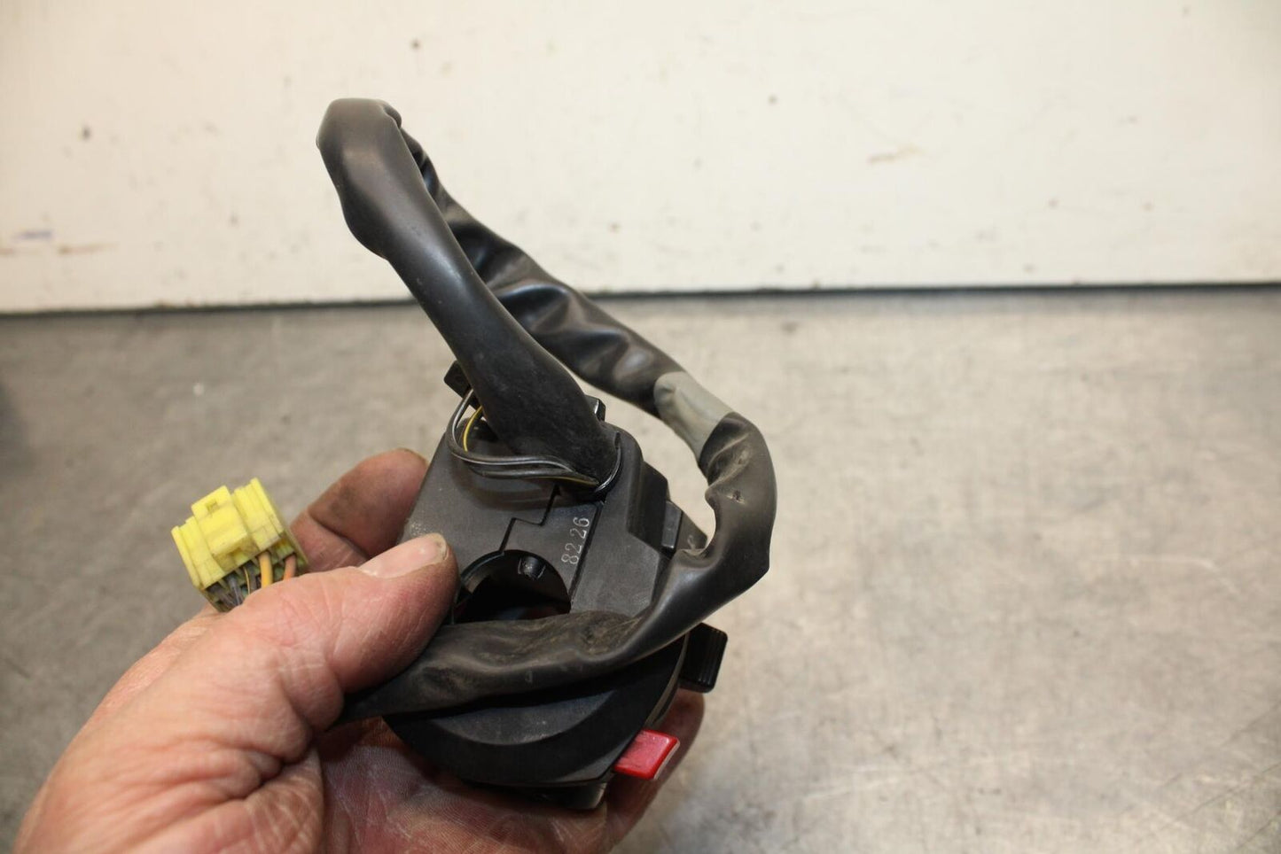 08-10 SUZUKI GSXR 600 750 LEFT CLIP ON HANDLE HORN SIGNALS SWITCH BB101