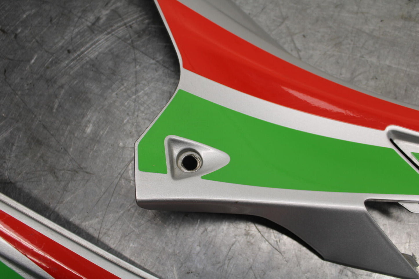15-19 APRILIA RSV4 RF RIGHT LEFT FRONT SIDE SEAT PANELS COWLS FAIRINGS BB611