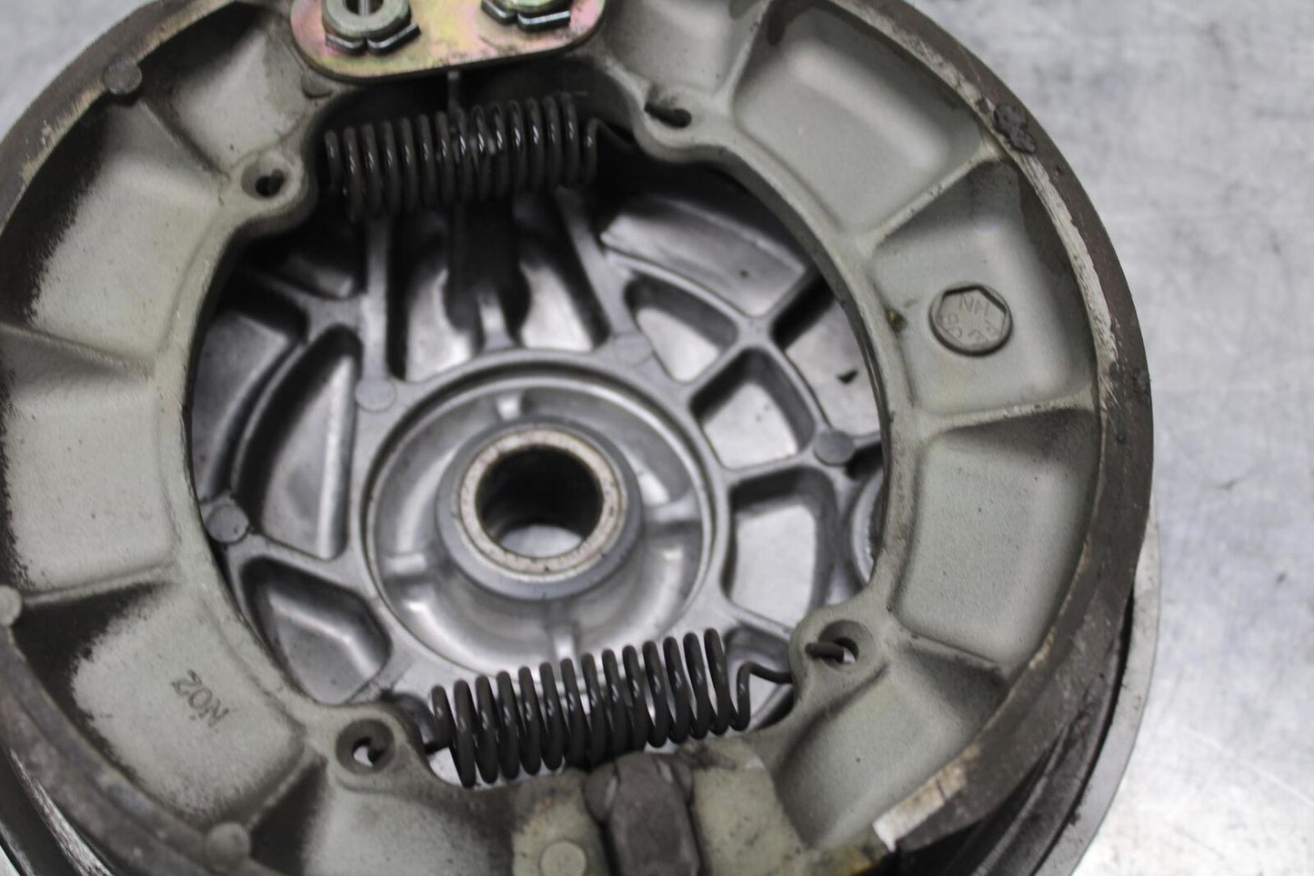 97-03 HONDA SHADOW ACE 750 VT750C REAR BACK DRUM BRAKE HUB CALIPER BB618