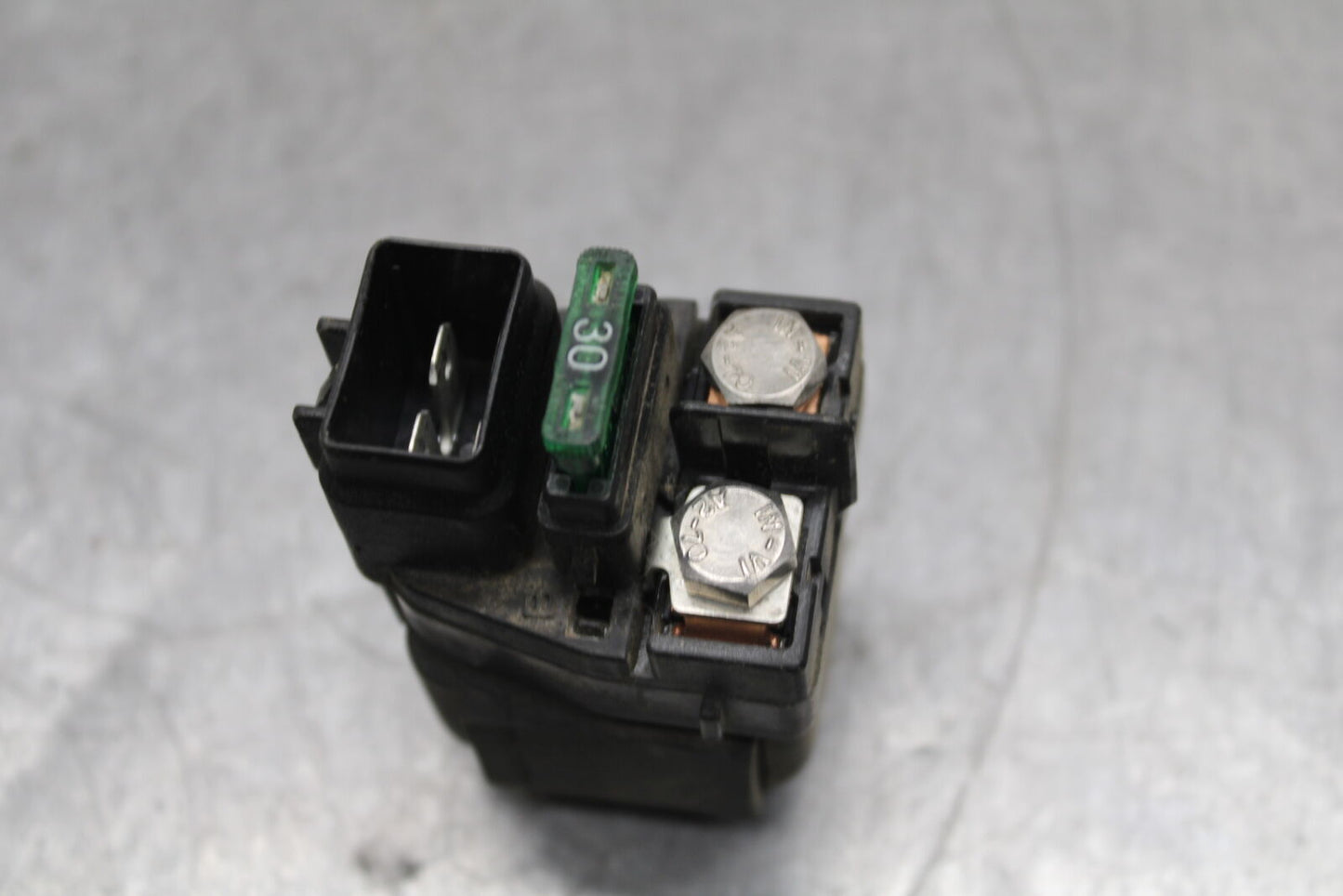 03-04 TRIUMPH DAYTONA 600 ENGINE STARTER RELAY STARTING MOTOR SWITCH BB745