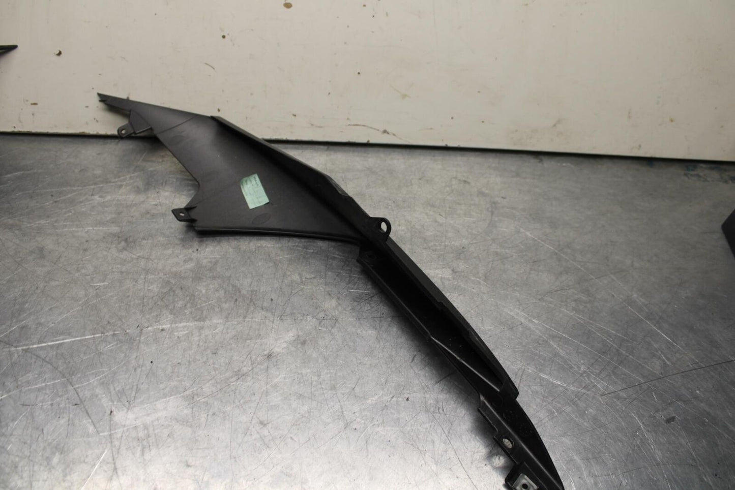 20-23 APRILIA RS660 LEFT RIGHT SET PAIR REAR BACK TAIL FAIRING COWL SHROUD BB611