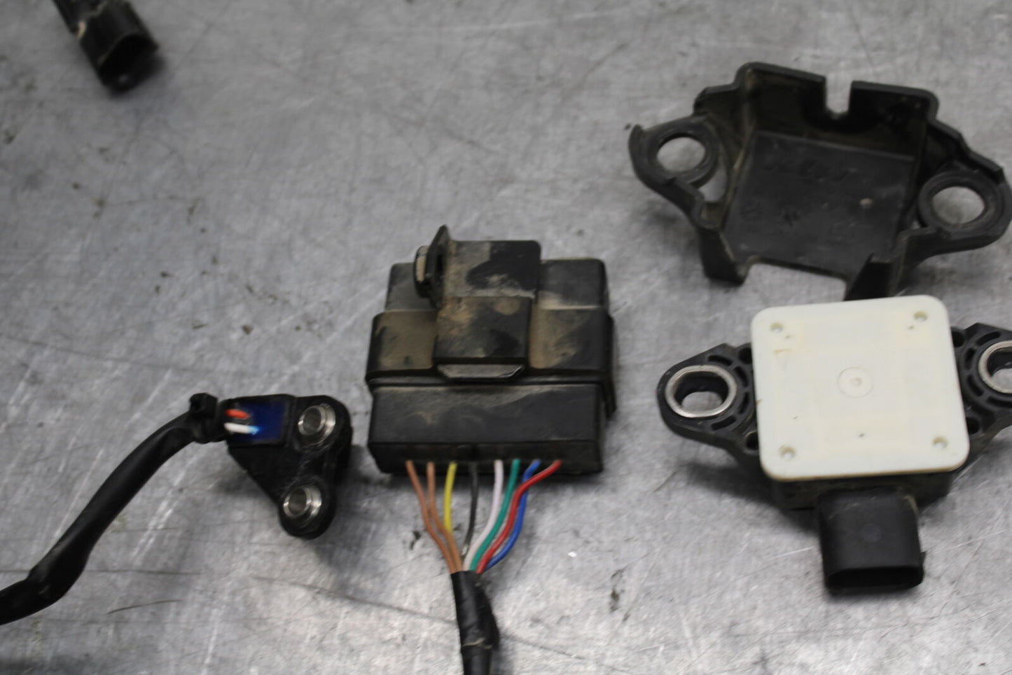 21-24 KTM 890 ADVENTURE R RELAY SET BB723