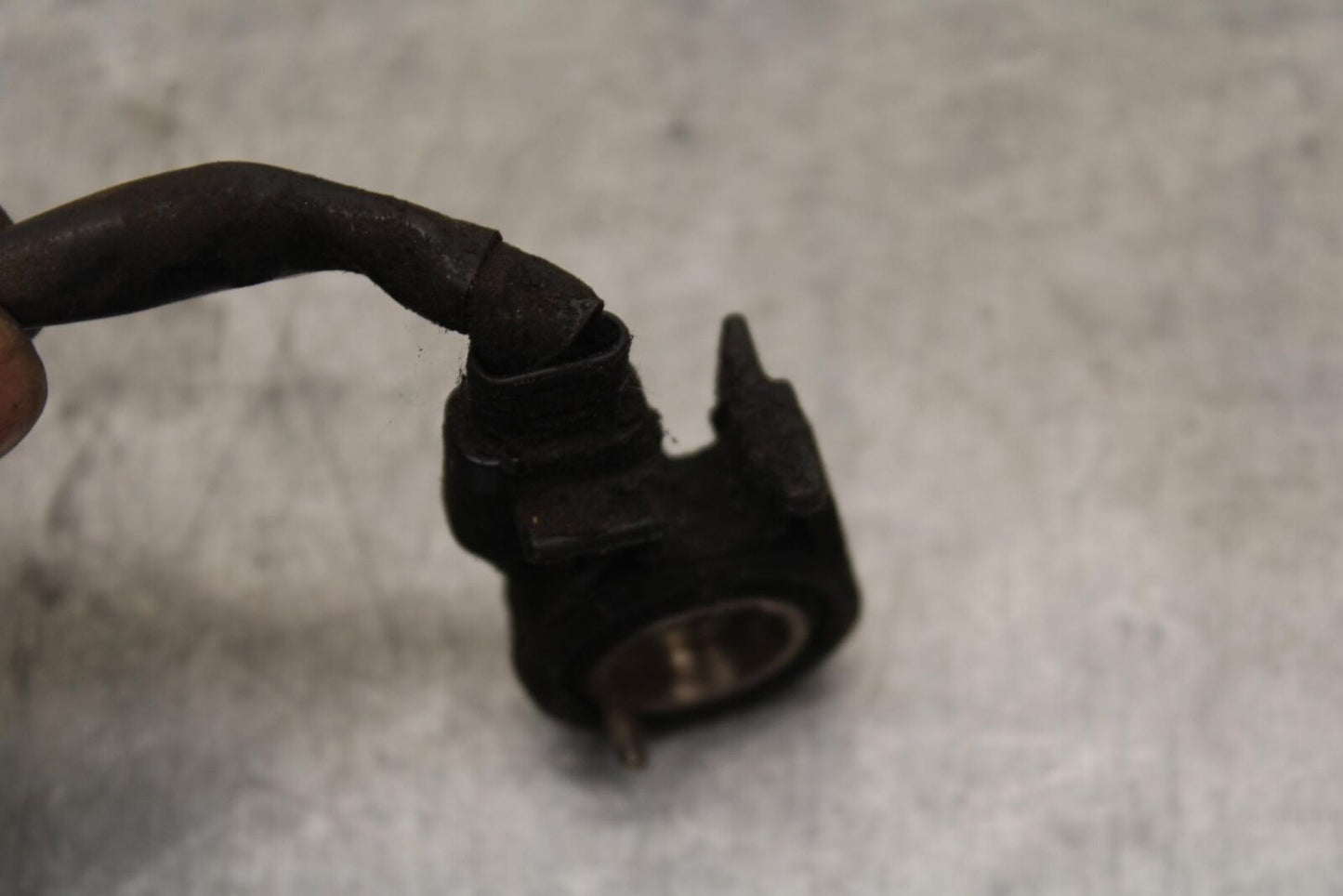 01-06 HONDA CBR600F4I SPEED SPEEDOMETER SENSOR 37700-MBW-J21 BB636